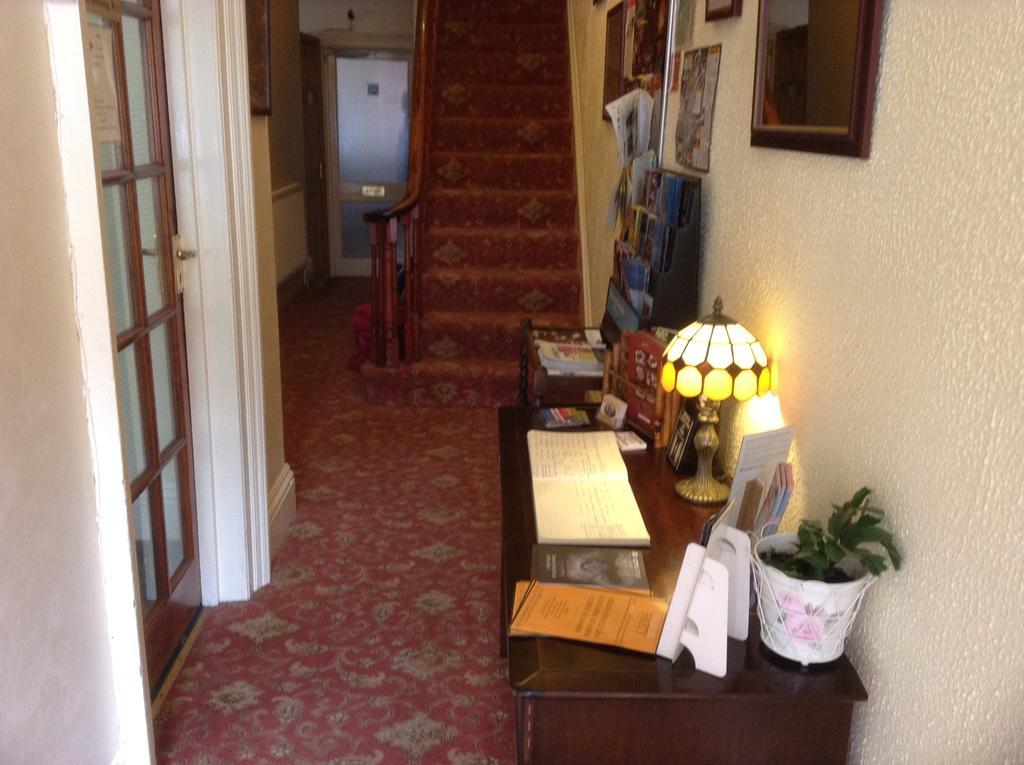 יורק Chelmsford Place Guest House מראה חיצוני תמונה