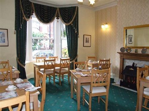 יורק Chelmsford Place Guest House מראה חיצוני תמונה